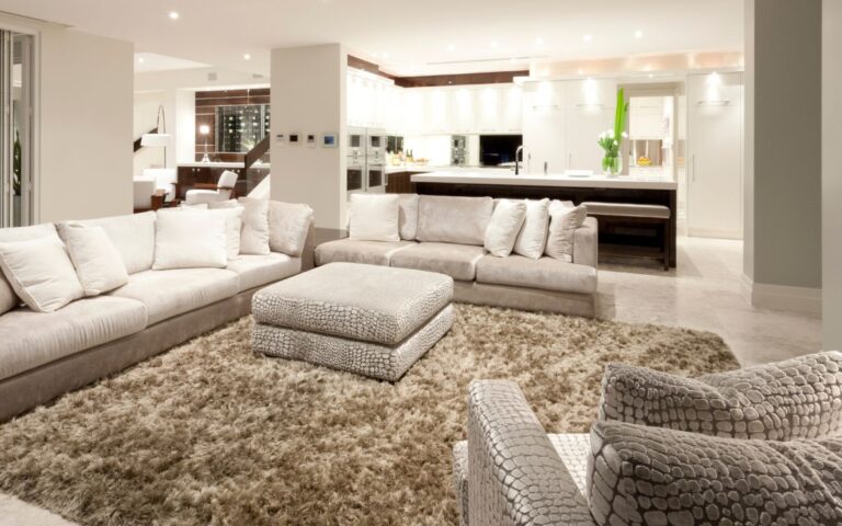 Seasonal Area Rug Ideas for Fall, Winter, Spring & Summer Decor