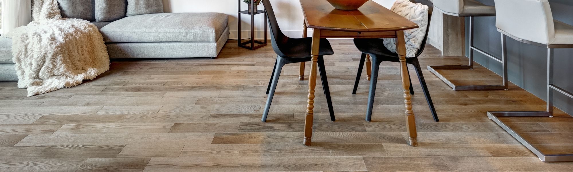 Flooring Direction Tips: What the Pros Recommend